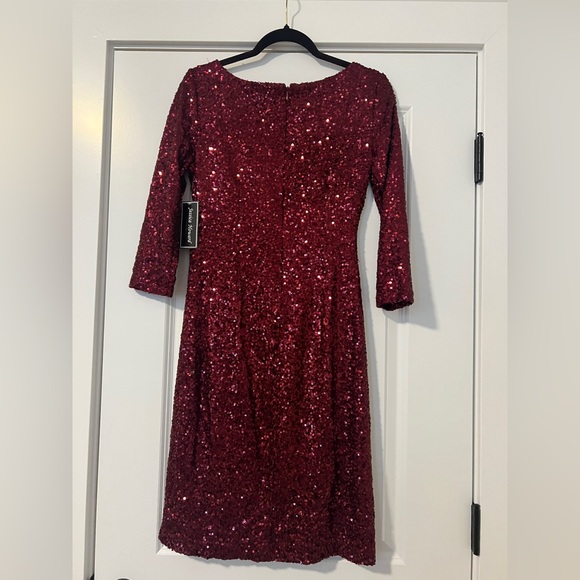 Jessica Howard sequin dress, size 6, unworn - Picture 2 of 3